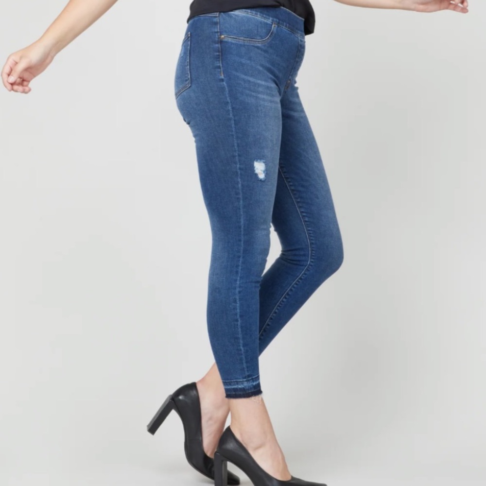 Spanx Distressed ankle skinny jeans medium wash